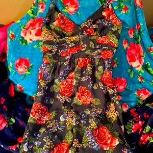 BEAUTIFUL FLORAL SUMMER DRESS